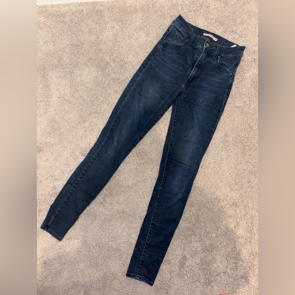 Levi’s Mile High Super Skinny